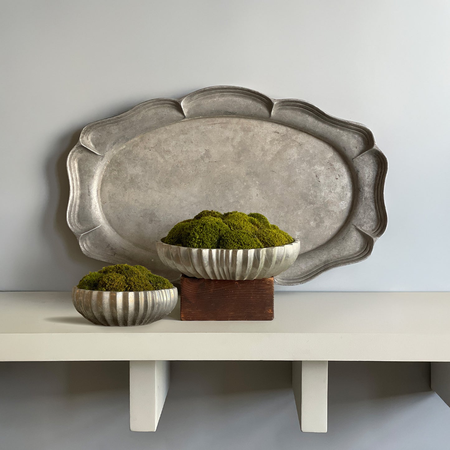 Deco Moss Bowl set, featuring fluted aluminum planters in two sizes.